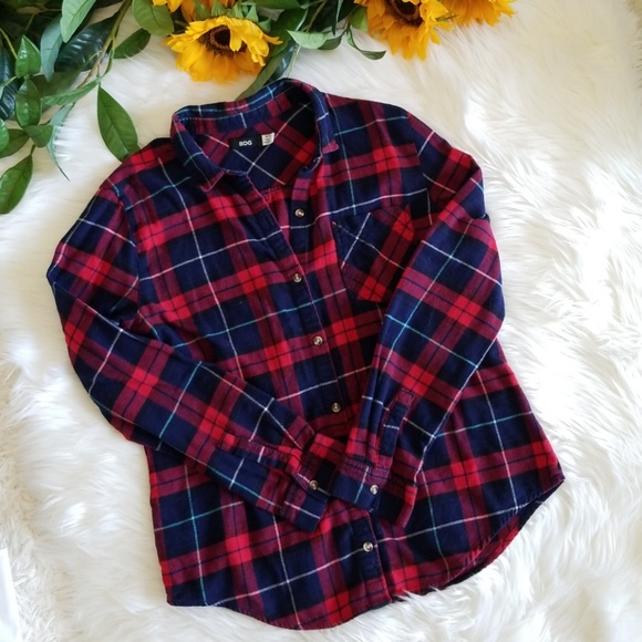 Urban Outfitters Tops - Urban Outfitters plaid button up flannel